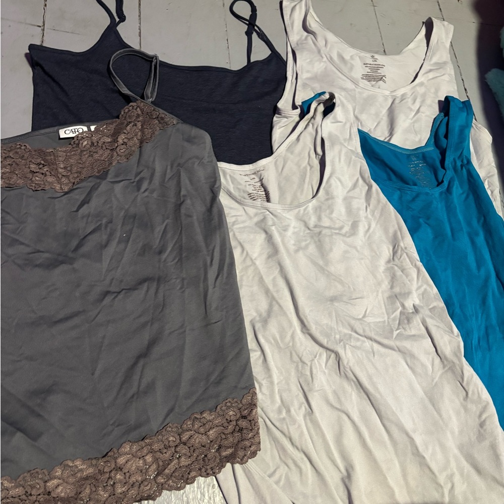 Set of 5 women’s tank tops